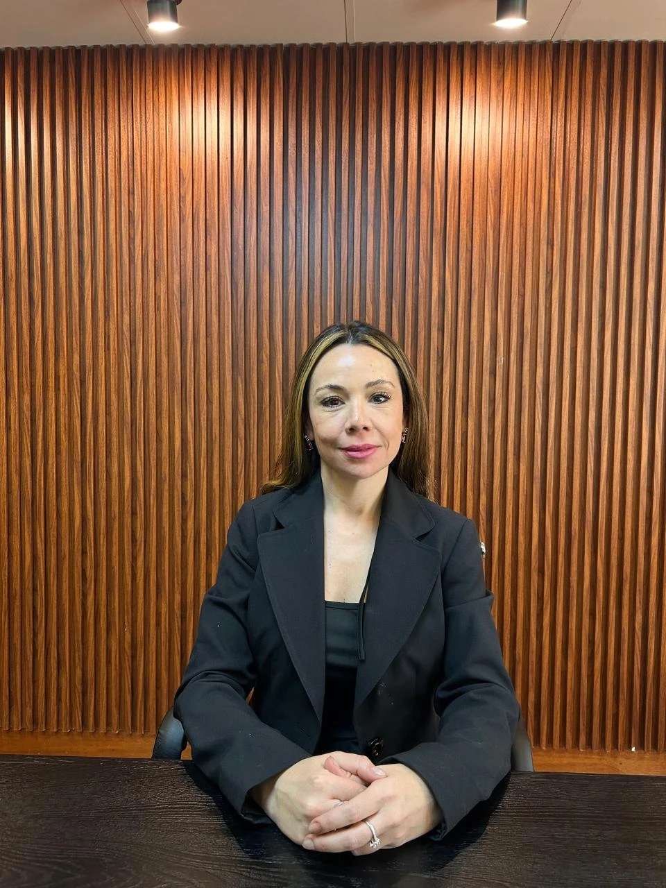 Nelly Schneider Contreras